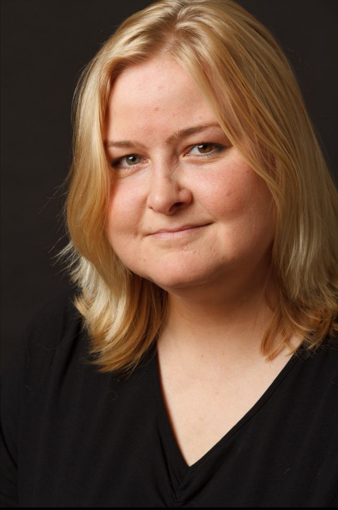 Couchcast: Martina Plieger sings ‘Down in the River to&nbsp;Pray’